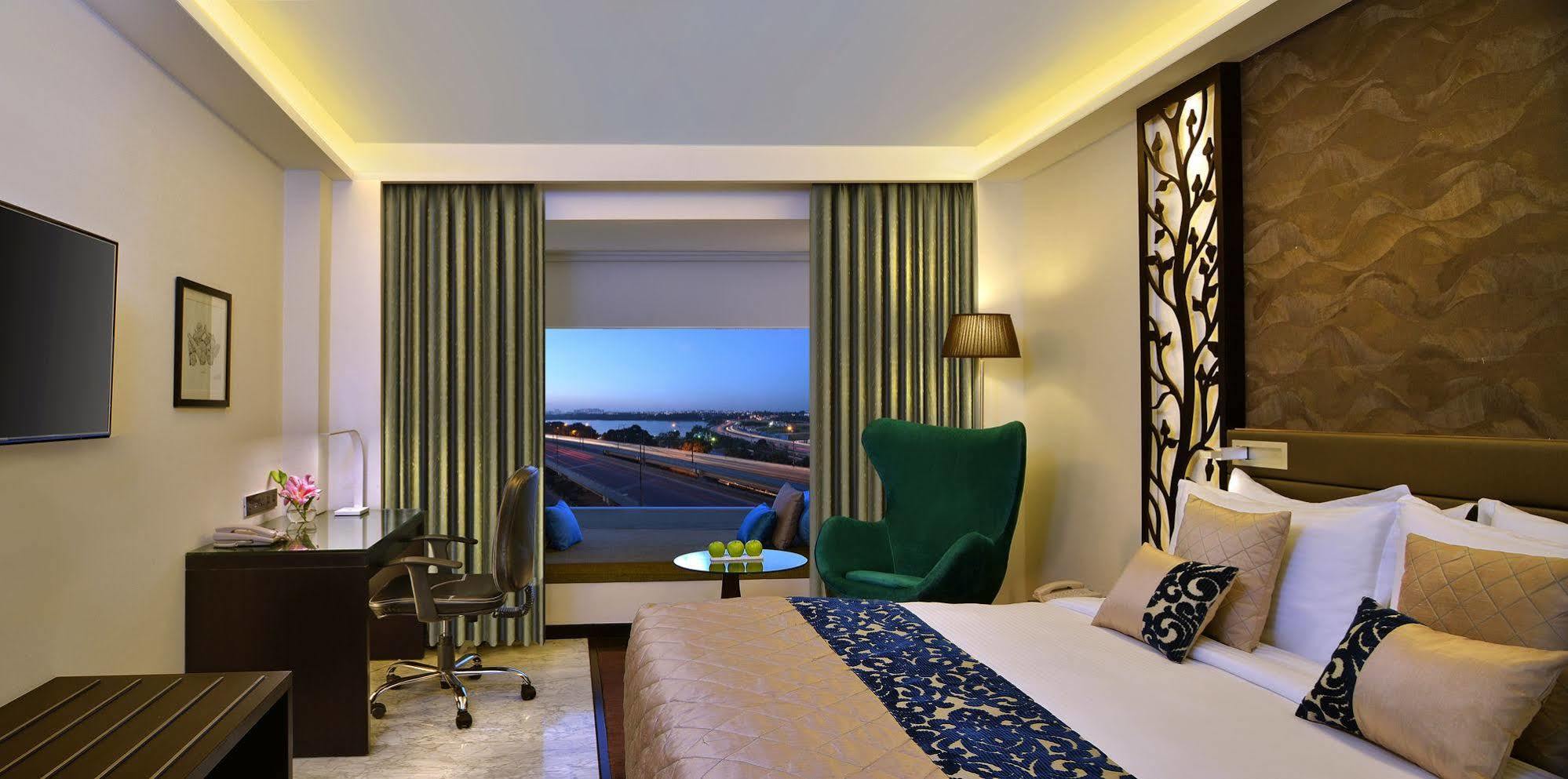 Country Inn & Suites By Radisson, Bengaluru Hebbal Road Ngoại thất bức ảnh